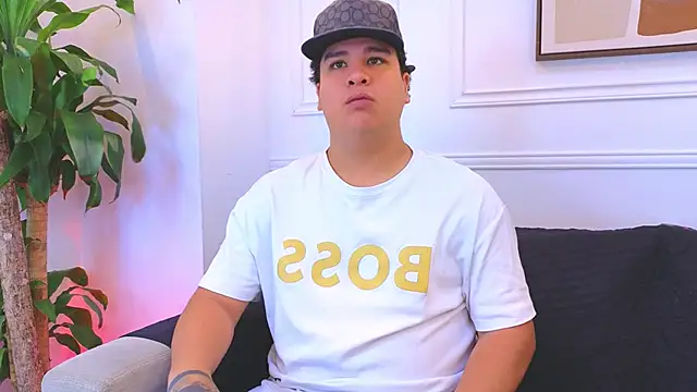 Snapshot of Naim_Bennetsex chatting on February 11, 2026, 6:13 pm Naim Bennetsex online show from February 11, 2026, 6:13 pm