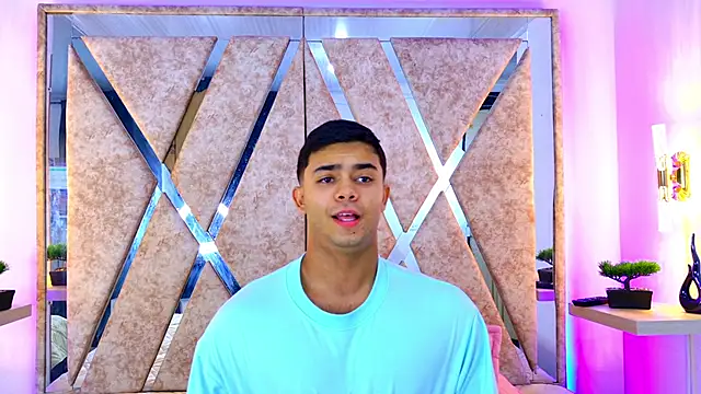 Snapshot of jayd_muscle chatting on December 19, 2025, 4:30 am jayd muscle online show from December 19, 2025, 4:30 am