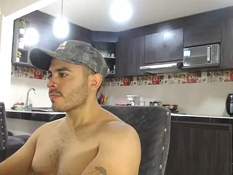 Snapshot of Ana_ThiagoxX chatting on October 12, 2025, 7:13 pm Ana ThiagoxX online show from October 12, 2025, 7:13 pm