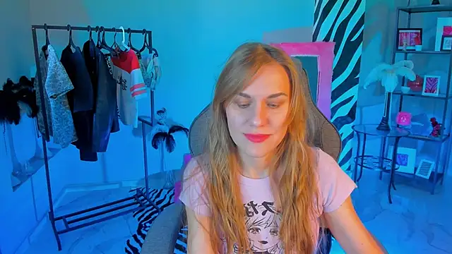 Snapshot of VanessaMates chatting on September 24, 2025, 5:33 am VanessaMates online show from September 24, 2025, 5:33 am