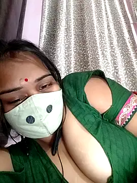 Riya hot12 online show from November 20, 2025, 5:01 pm