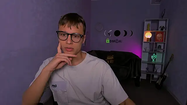 sam nexor online show from October 16, 2025, 5:41 am