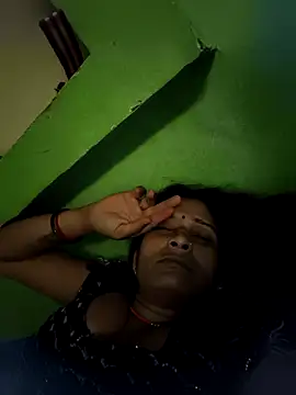 Snapshot of Hot-piuy chatting on September 10, 2025, 5:40 am Hot-piuy online show from September 10, 2025, 5:40 am