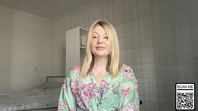 Snapshot of Blondie_xoxoxo chatting on March 14, 2026, 9:15 am Blondie xoxoxo online show from March 14, 2026, 9:15 am