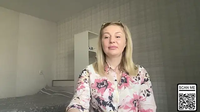 Snapshot of Blondie_xoxoxo chatting on March 20, 2026, 8:30 am Blondie xoxoxo online show from March 20, 2026, 8:30 am