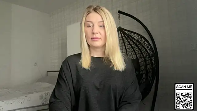 Snapshot of Blondie_xoxoxo chatting on March 29, 2026, 10:26 am Blondie xoxoxo online show from March 29, 2026, 10:26 am
