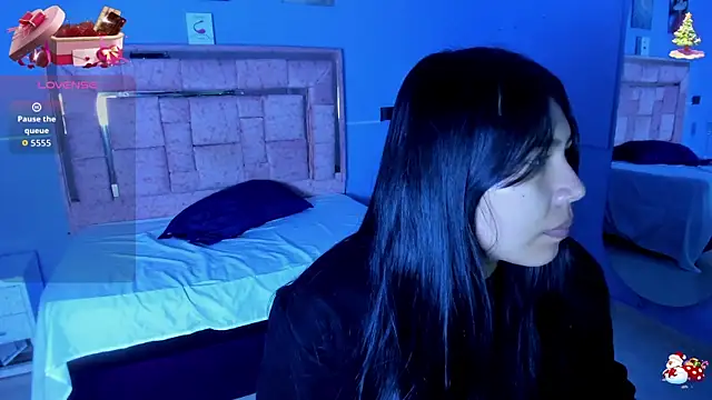 LICKY LOV online show from February 14, 2026, 3:14 am