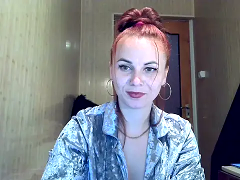 Kisa26311 online show from October 15, 2025, 10:48 am