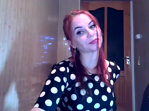 Kisa26311 online show from November 30, 2025, 4:44 pm