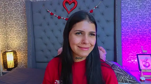 Snapshot of Abby_roussee chatting on February 17, 2026, 8:37 pm Abby roussee online show from February 17, 2026, 8:37 pm