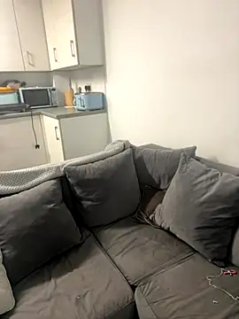 Snapshot of Charsworld chatting on November 4, 2025, 9:19 am Charsworld online show from November 4, 2025, 9:19 am