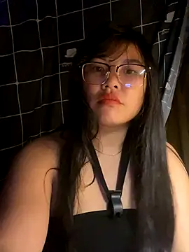 sexybaby 00 online show from September 29, 2025, 3:22 am