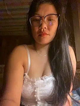 sexybaby 00 online show from October 2, 2025, 10:17 pm