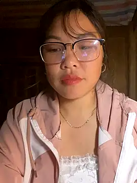 sexybaby 00 online show from October 9, 2025, 1:31 pm