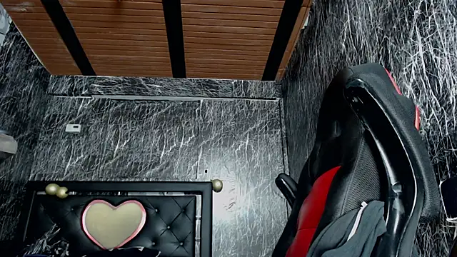 yordi sandler2 online show from September 13, 2025, 9:36 pm