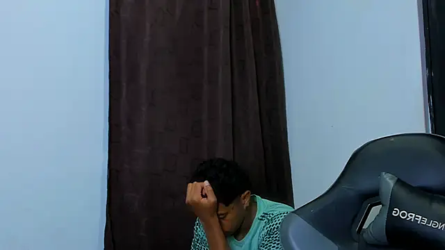 violet and myers online show from April 4, 2026, 6:38 pm