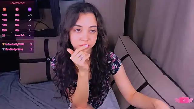 Snapshot of Dilara_Mee chatting on October 25, 2025, 6:57 pm Dilara Mee online show from October 25, 2025, 6:57 pm