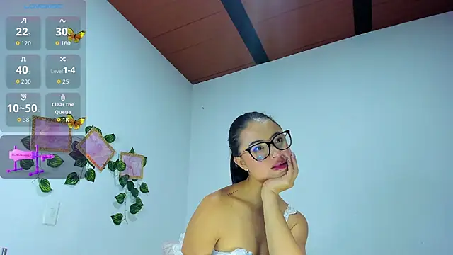 Snapshot of Evelinmiller9 chatting on September 24, 2025, 1:42 am Evelinmiller9 online show from September 24, 2025, 1:42 am