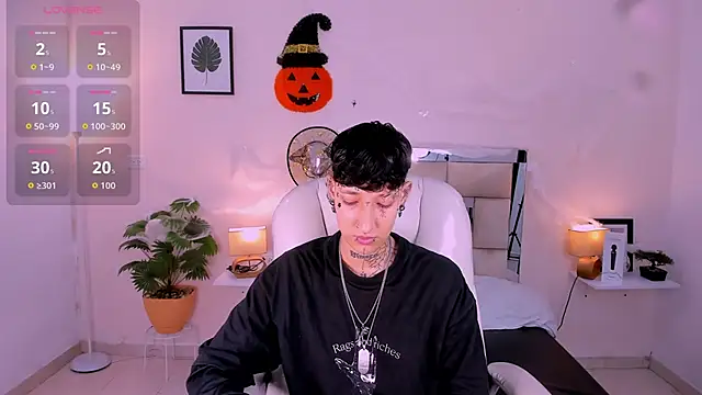 Luci Rose online show from October 29, 2025, 2:58 am