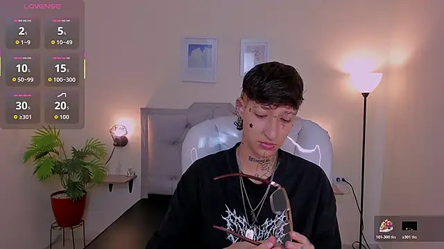 Luci Rose online show from November 20, 2025, 11:59 pm