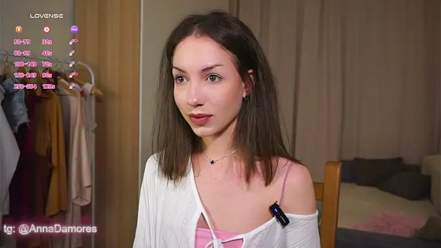 Snapshot of RenateRansone chatting on February 10, 2026, 6:45 pm RenateRansone online show from February 10, 2026, 6:45 pm