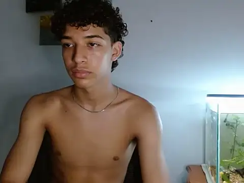Snapshot of Xtremeplay_18 chatting on September 12, 2025, 7:36 pm Xtremeplay 18 online show from September 12, 2025, 7:36 pm