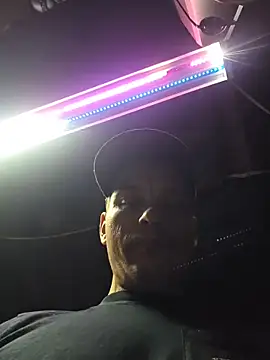 twistafatpipe online show from October 13, 2025, 12:32 am