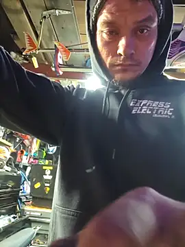 twistafatpipe online show from February 5, 2026, 10:09 am