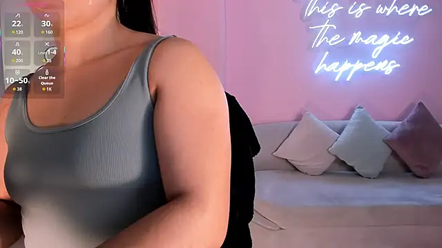 Snapshot of MilaColeman chatting on January 10, 2026, 2:13 am MilaColeman online show from January 10, 2026, 2:13 am