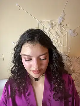 Snapshot of AriaHeavenss chatting on November 2, 2025, 1:41 am AriaHeavenss online show from November 2, 2025, 1:41 am