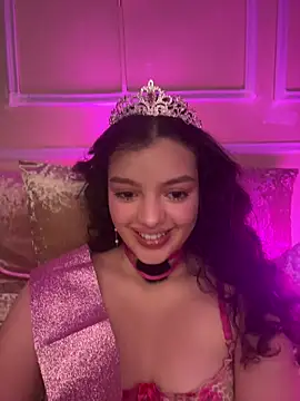 Snapshot of AriaHeavenss chatting on November 27, 2025, 12:35 am AriaHeavenss online show from November 27, 2025, 12:35 am