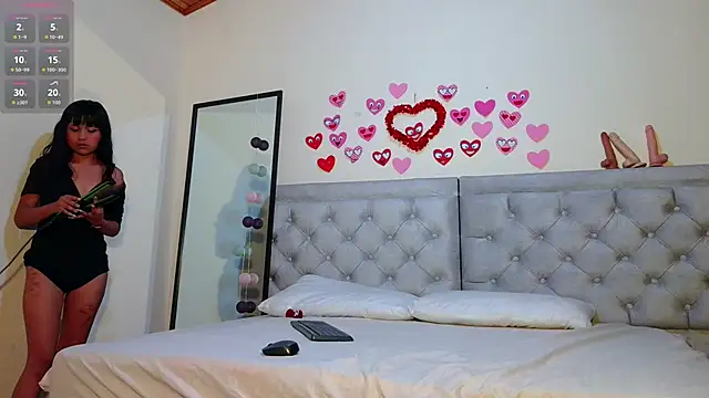 Snapshot of NubesNubladas chatting on February 19, 2026, 3:24 am NubesNubladas online show from February 19, 2026, 3:24 am