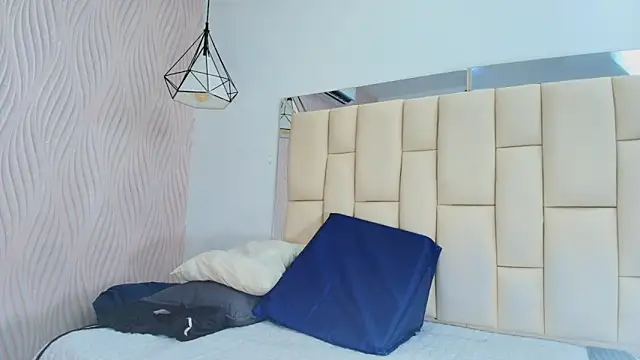 Vero Temptation online show from December 3, 2025, 12:14 pm