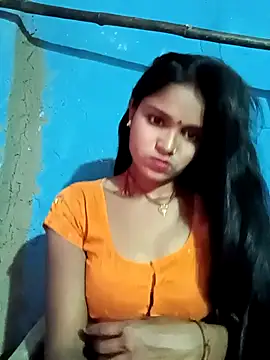 Snapshot of Harini_Gautam chatting on December 21, 2025, 2:24 pm Harini Gautam online show from December 21, 2025, 2:24 pm