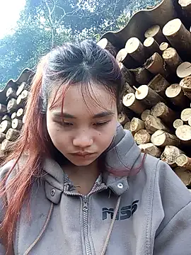 EllyBaby20 online show from January 12, 2026, 1:44 am