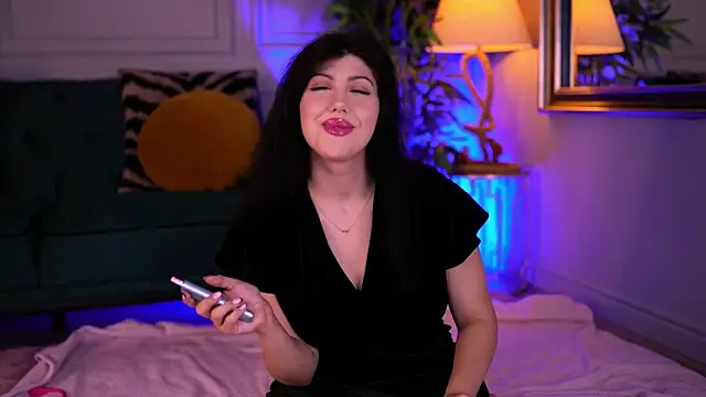 AlenaCapricious online show from November 14, 2025, 6:06 pm