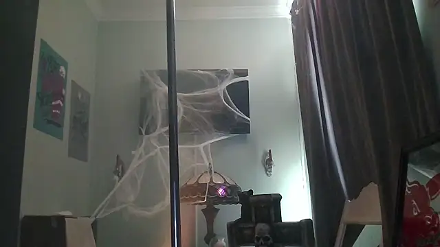 TallDrink11 online show from October 24, 2025, 8:16 pm