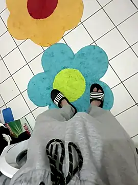 Snapshot of Dicksxd chatting on September 15, 2025, 5:51 am Dicksxd online show from September 15, 2025, 5:51 am