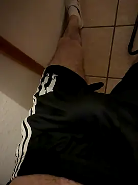 Snapshot of Dicksxd chatting on October 20, 2025, 10:43 pm Dicksxd online show from October 20, 2025, 10:43 pm