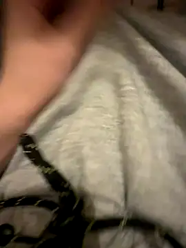 Snapshot of Dicksxd chatting on November 16, 2025, 10:15 pm Dicksxd online show from November 16, 2025, 10:15 pm