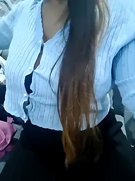 siya00 online show from November 26, 2025, 7:37 pm