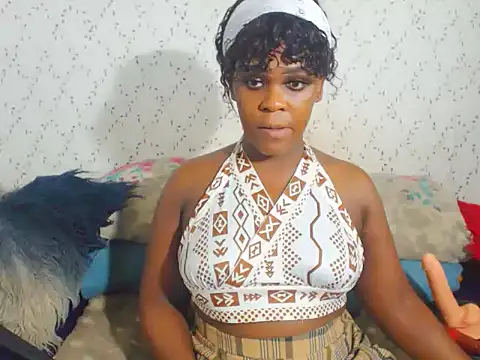 MiniMinaj online show from November 2, 2025, 4:20 pm