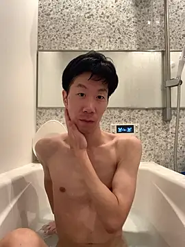 Snapshot of aki_2727 chatting on November 27, 2025, 8:16 am aki 2727 online show from November 27, 2025, 8:16 am