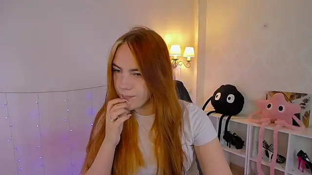 Snapshot of Gingerr_pie chatting on September 29, 2025, 6:46 pm Gingerr pie online show from September 29, 2025, 6:46 pm