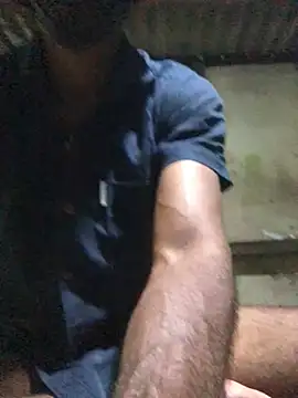 Snapshot of kavi1q1 chatting on February 1, 2026, 2:59 pm kavi1q1 online show from February 1, 2026, 2:59 pm