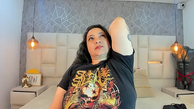 Snapshot of _im_alaya chatting on January 15, 2026, 4:28 am im alaya online show from January 15, 2026, 4:28 am