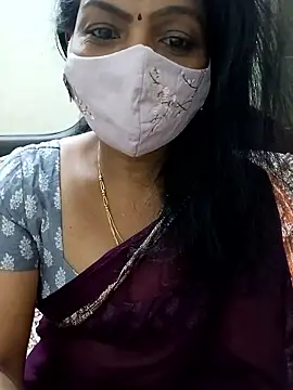 Snapshot of Rithya27 chatting on January 7, 2026, 5:59 pm Rithya27 online show from January 7, 2026, 5:59 pm