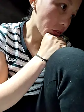 Sinejdk3 online show from November 9, 2025, 3:05 am