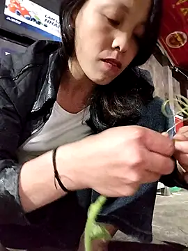 Sinejdk3 online show from November 22, 2025, 10:25 am