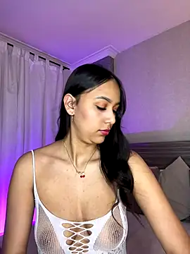 Snapshot of MiilaBlake chatting on December 13, 2025, 8:14 pm MiilaBlake online show from December 13, 2025, 8:14 pm